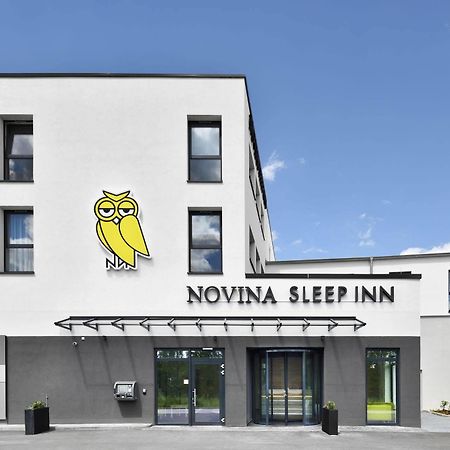 Novina Sleep Inn Херцогенаурах Екстериор снимка